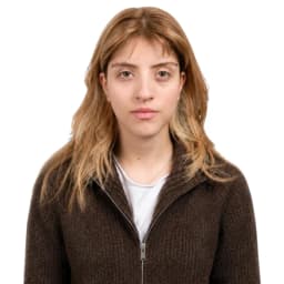 Yazmin Lacrampette